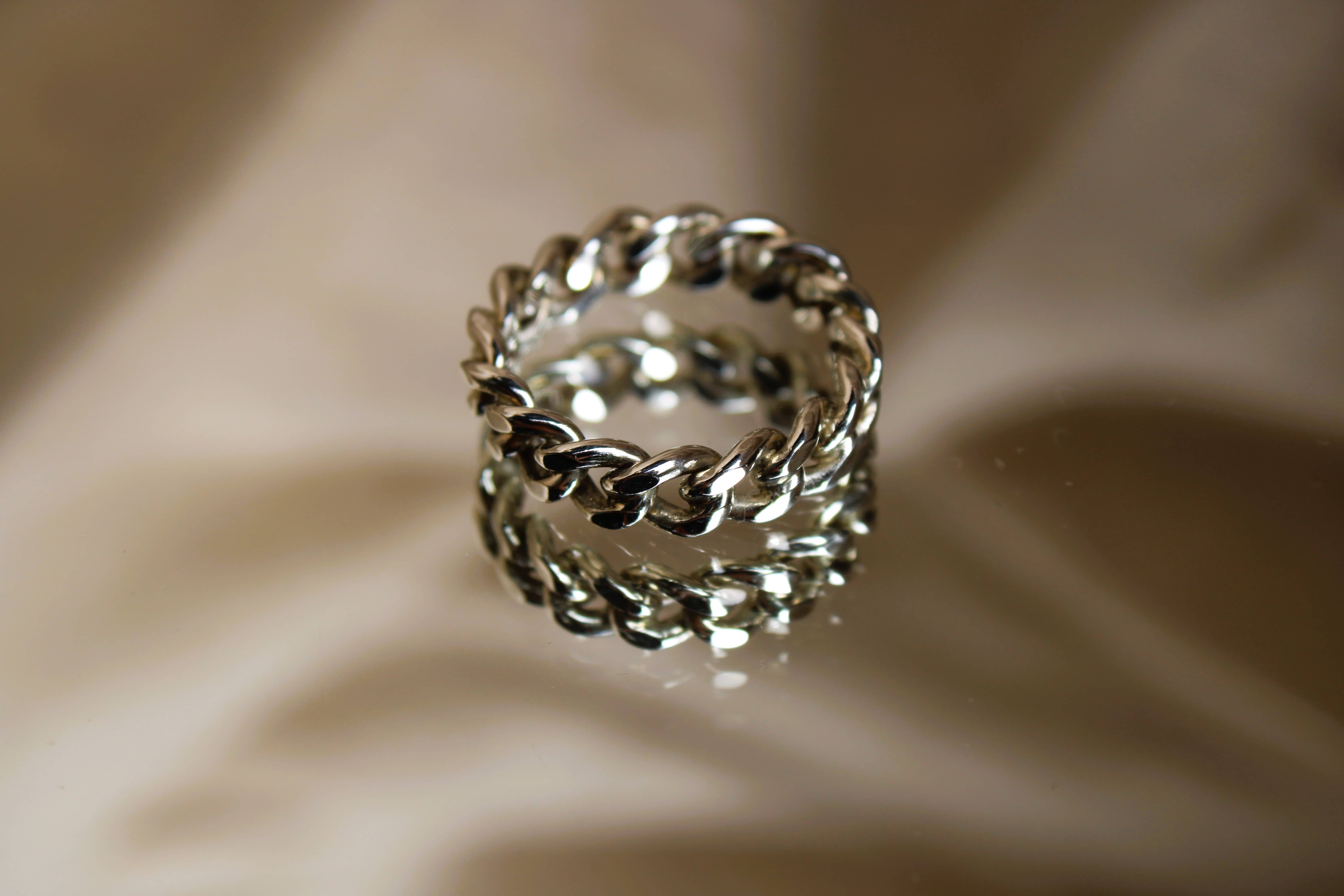 Brede schakelring in zilver